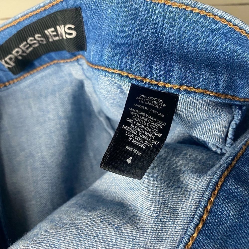Express Jean mini  skirt size 4 - Picture 7 of 7